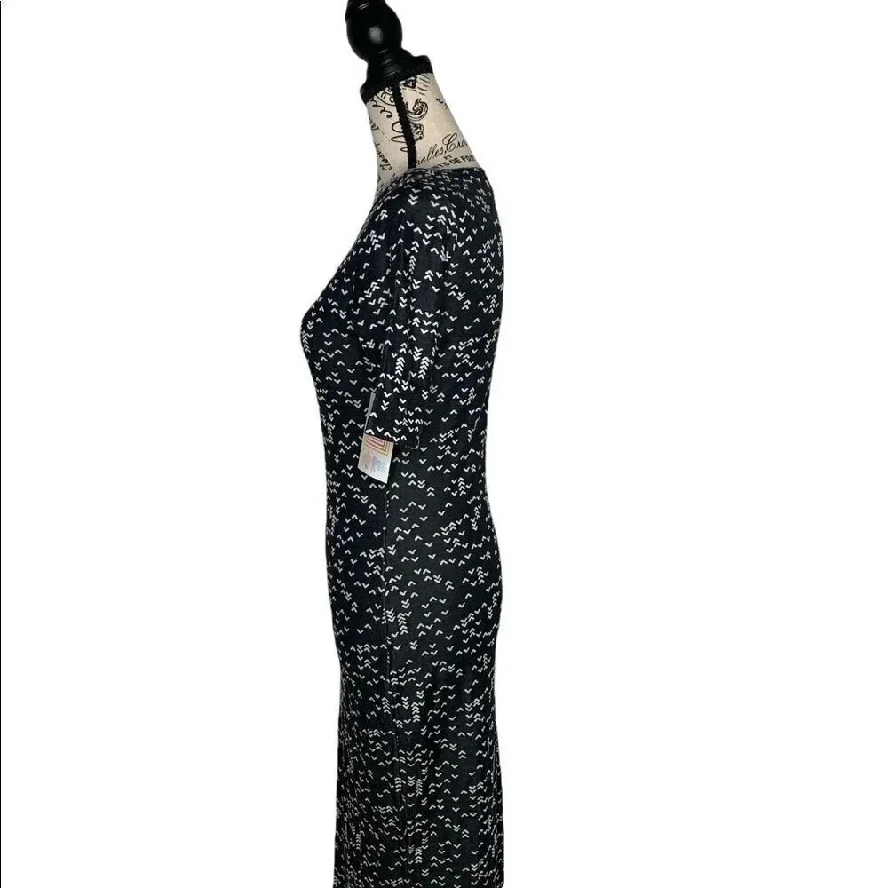LuLaRoe XXS Julia Dress Black & White Pattern NWT - Picture 5 of 16